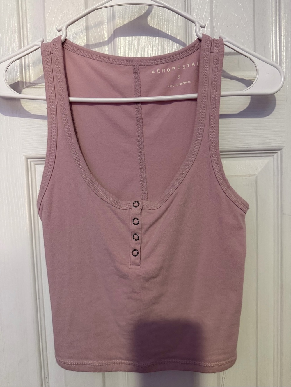 Aeropostale Mauve Button-Front Crop Tank